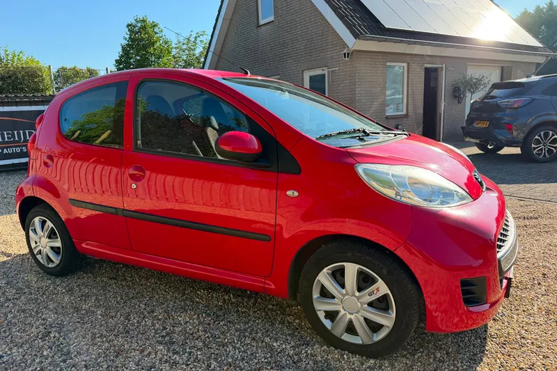 Peugeot 107 (2011)
