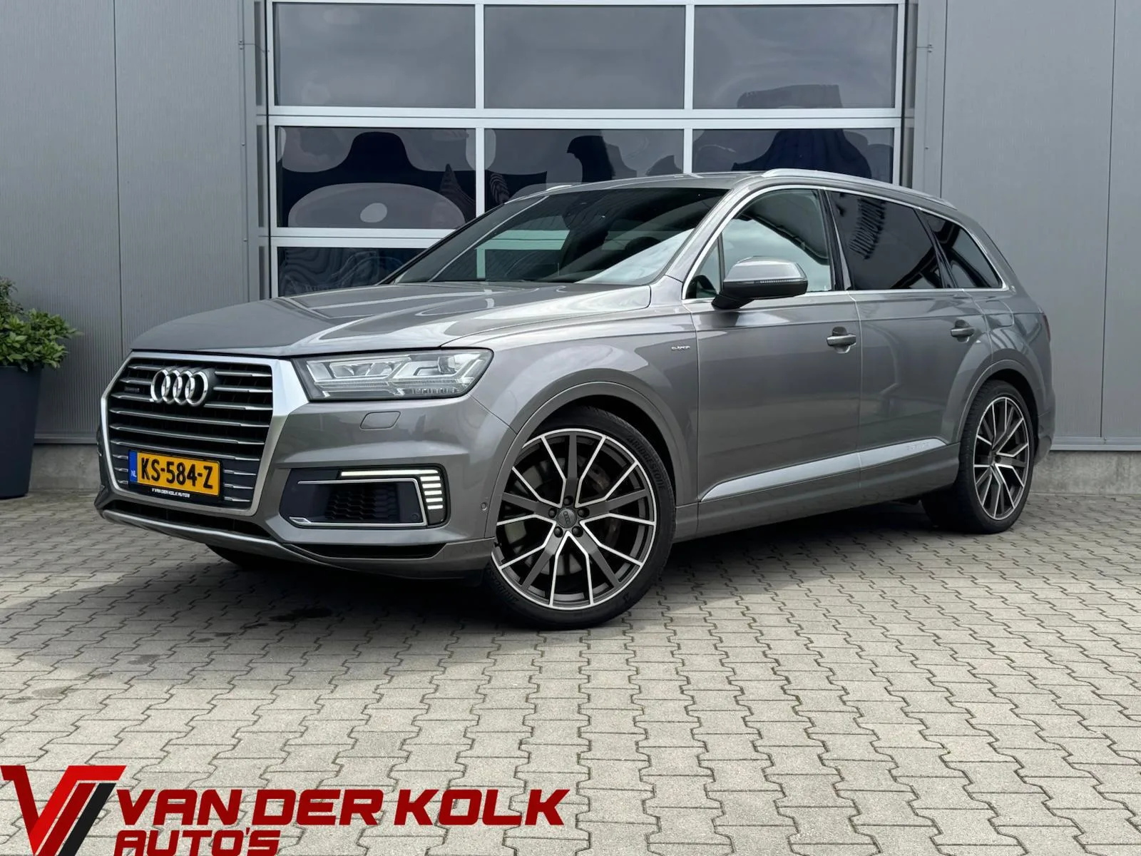 Audi Q7 (2016) — foto 1