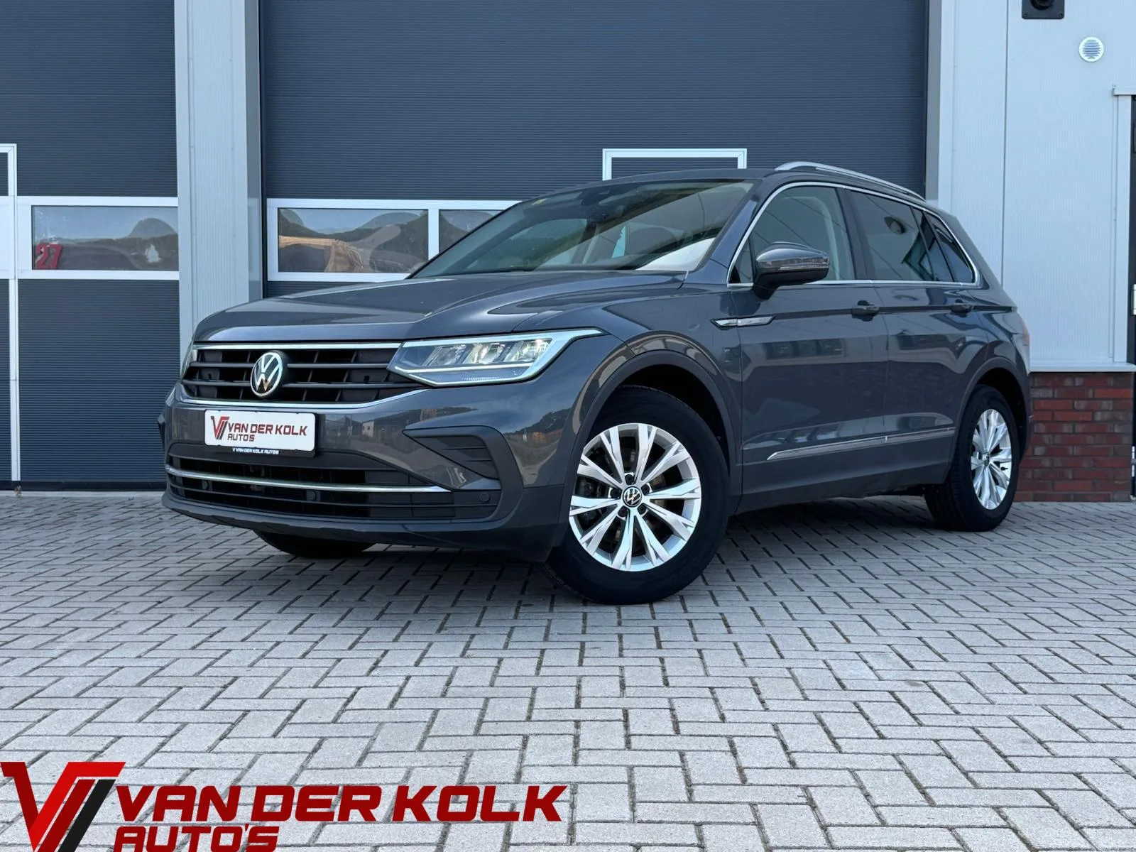 Volkswagen Tiguan (2021) — foto 1