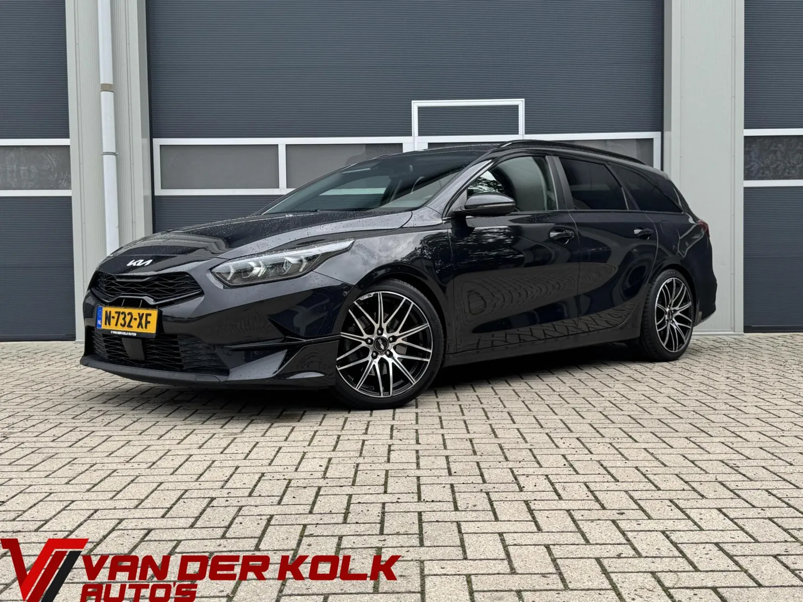 Kia Ceed (2022) — foto 1