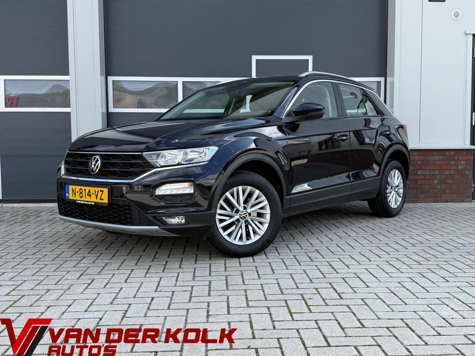 Volkswagen T-Roc (2022) — foto 1
