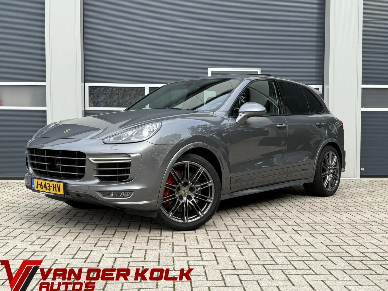 Porsche Cayenne (2016) — foto 1