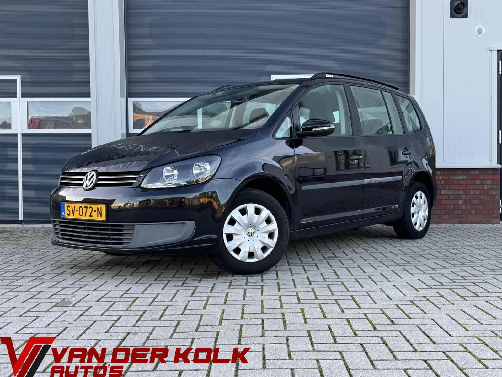 Volkswagen Touran (2011) — foto 1