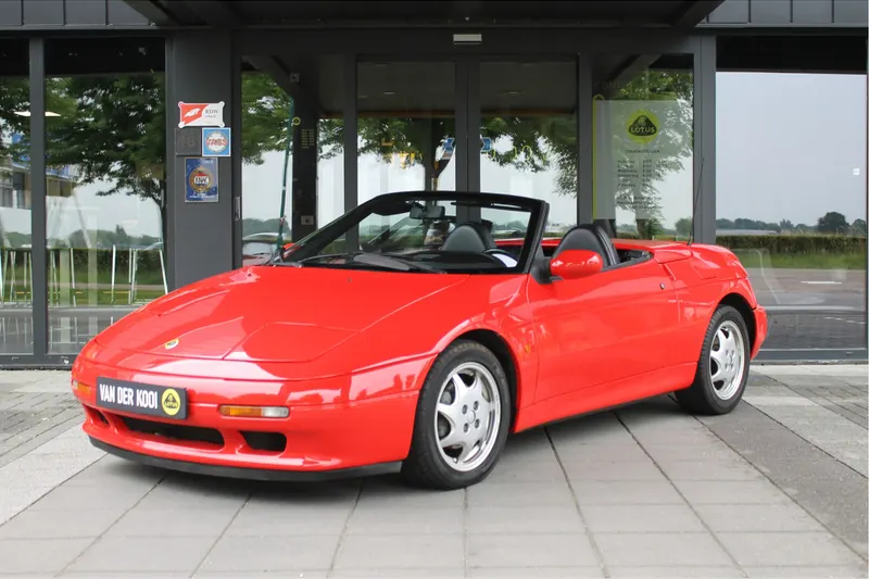 Lotus Elan (1991)