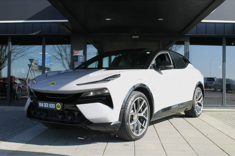 Lotus Eletre (2023)