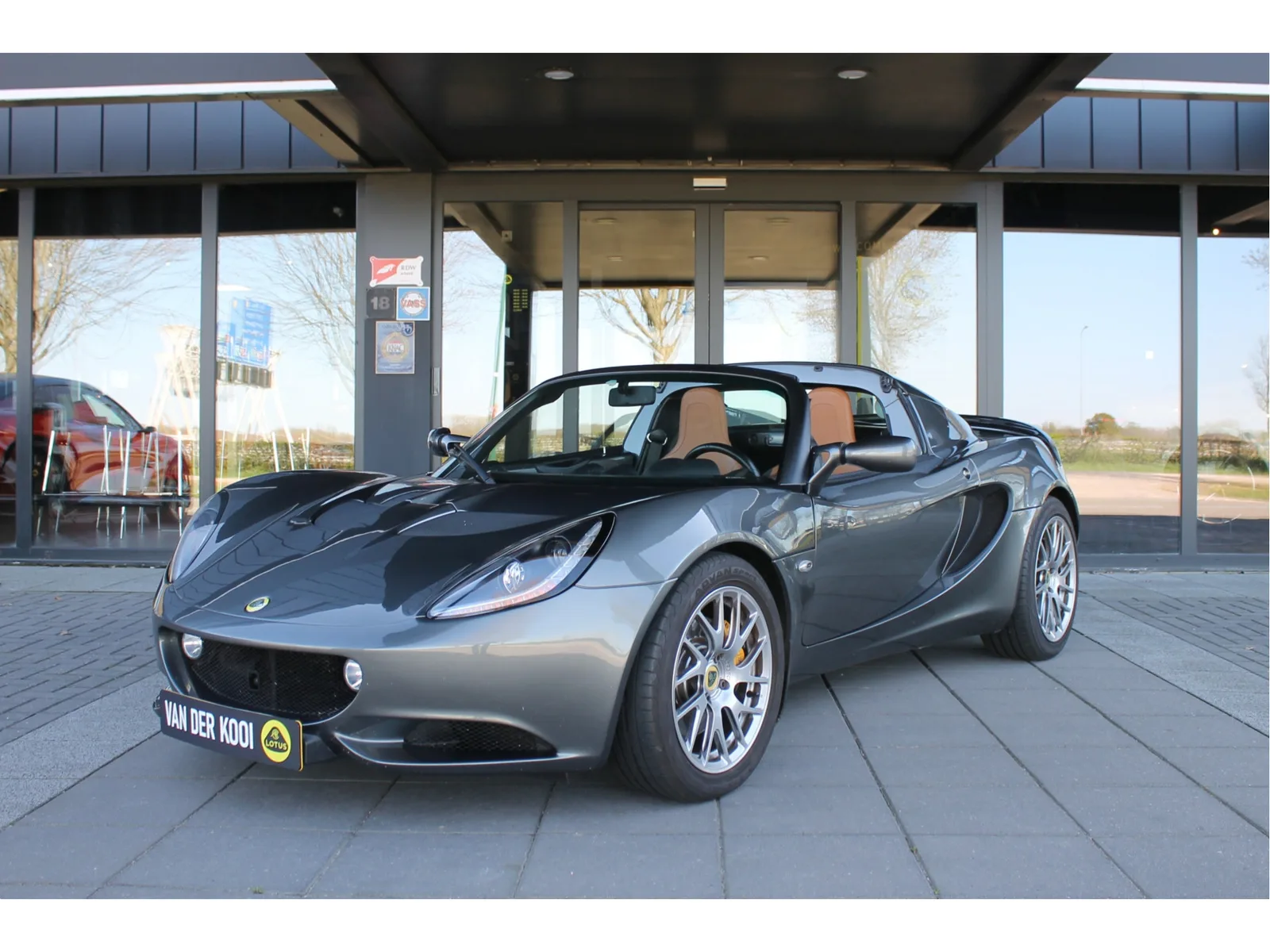 Lotus Elise (2017) — foto 1