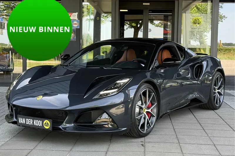 Lotus Emira (2022)