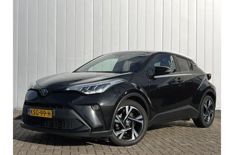 Toyota C-HR (2023)