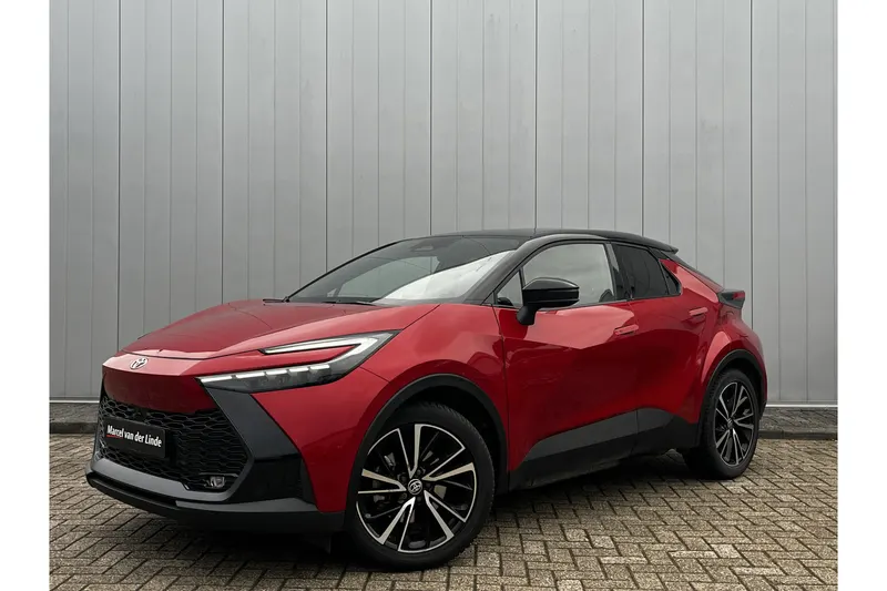 Toyota C-HR (2025)