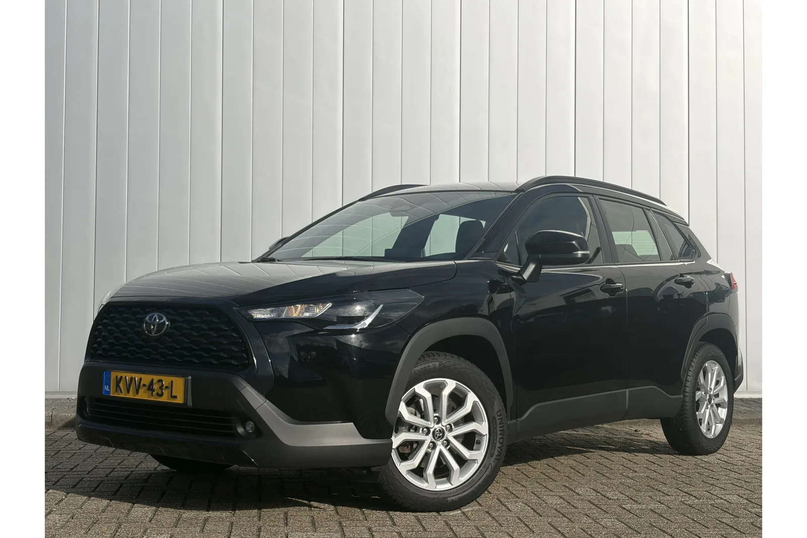 Toyota Corolla Cross (2024) — foto 1