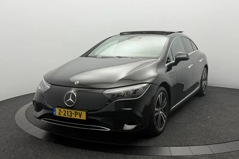 Mercedes-Benz EQE (2024)