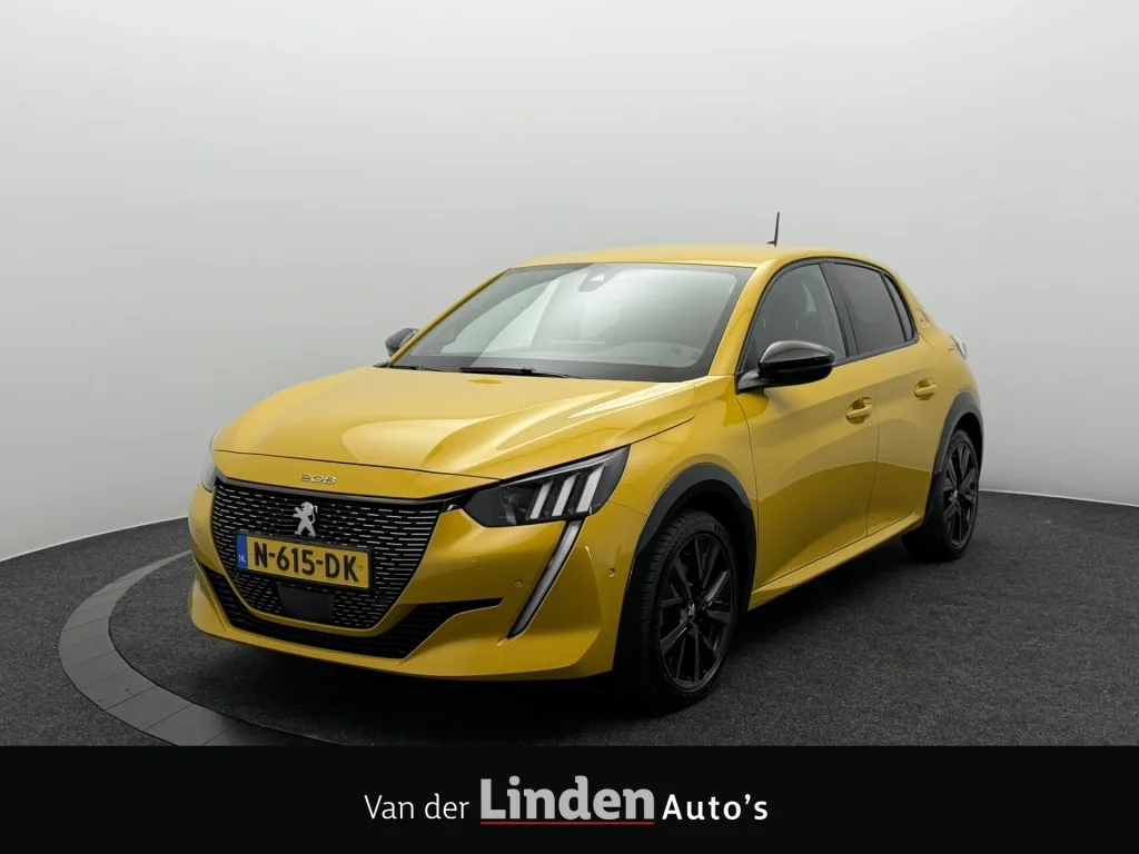 Peugeot 208 (2021) — foto 1
