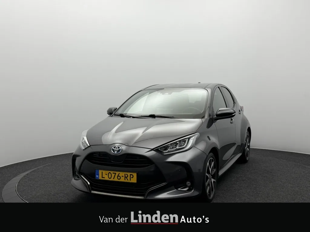 Toyota Yaris (2021) — foto 1