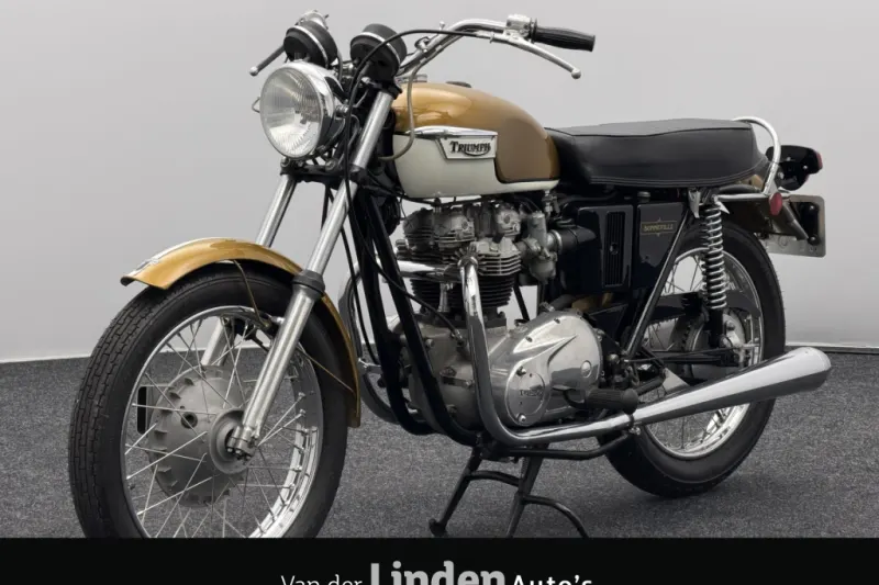 Triumph T120RV Bonneville (1972)