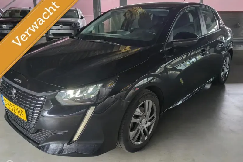 Peugeot 208 (2021)