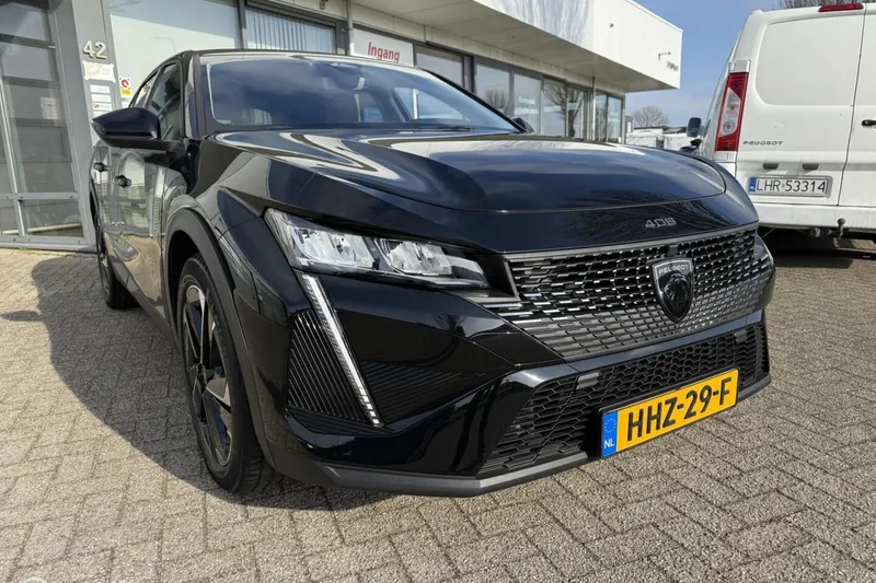 Peugeot 408 (2025)