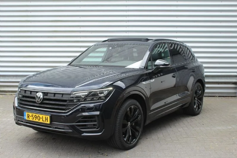 Volkswagen Touareg (2021) — foto 1