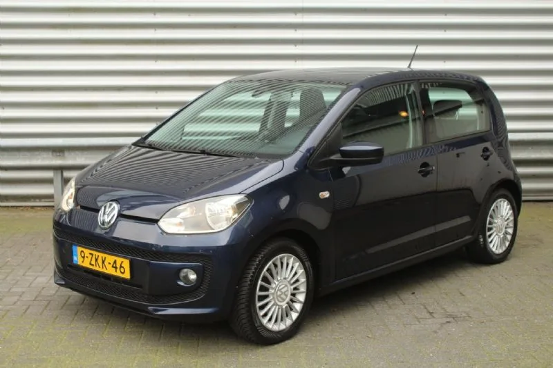 Volkswagen Up! (2015) — foto 1