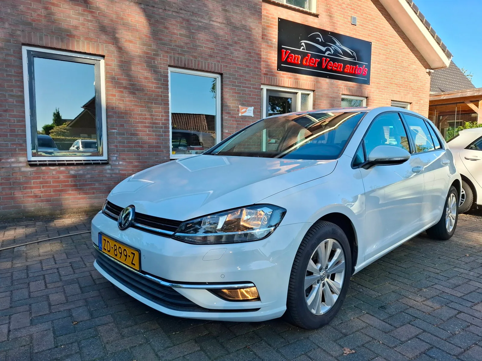 Volkswagen Golf (2018) — foto 1