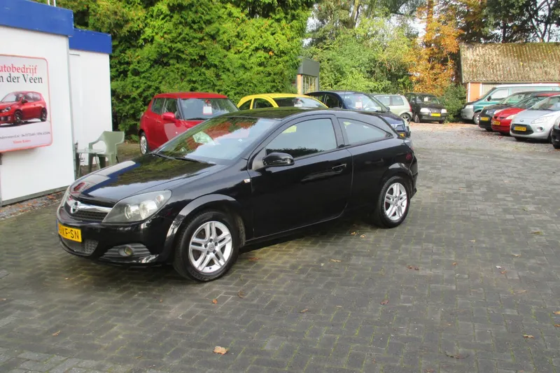 Opel Astra (2007)