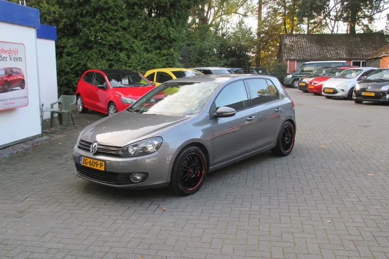 Volkswagen Golf (2008)