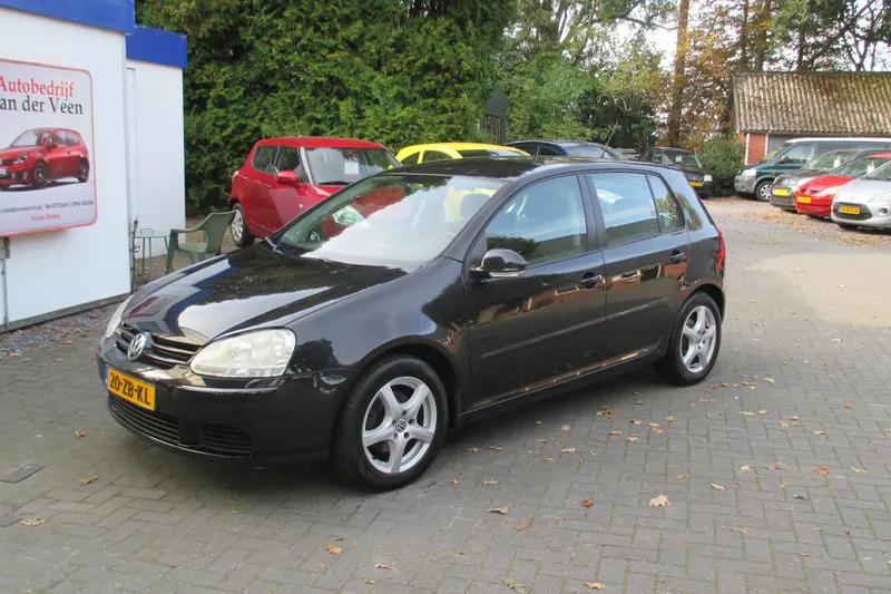 Volkswagen Golf (2008)