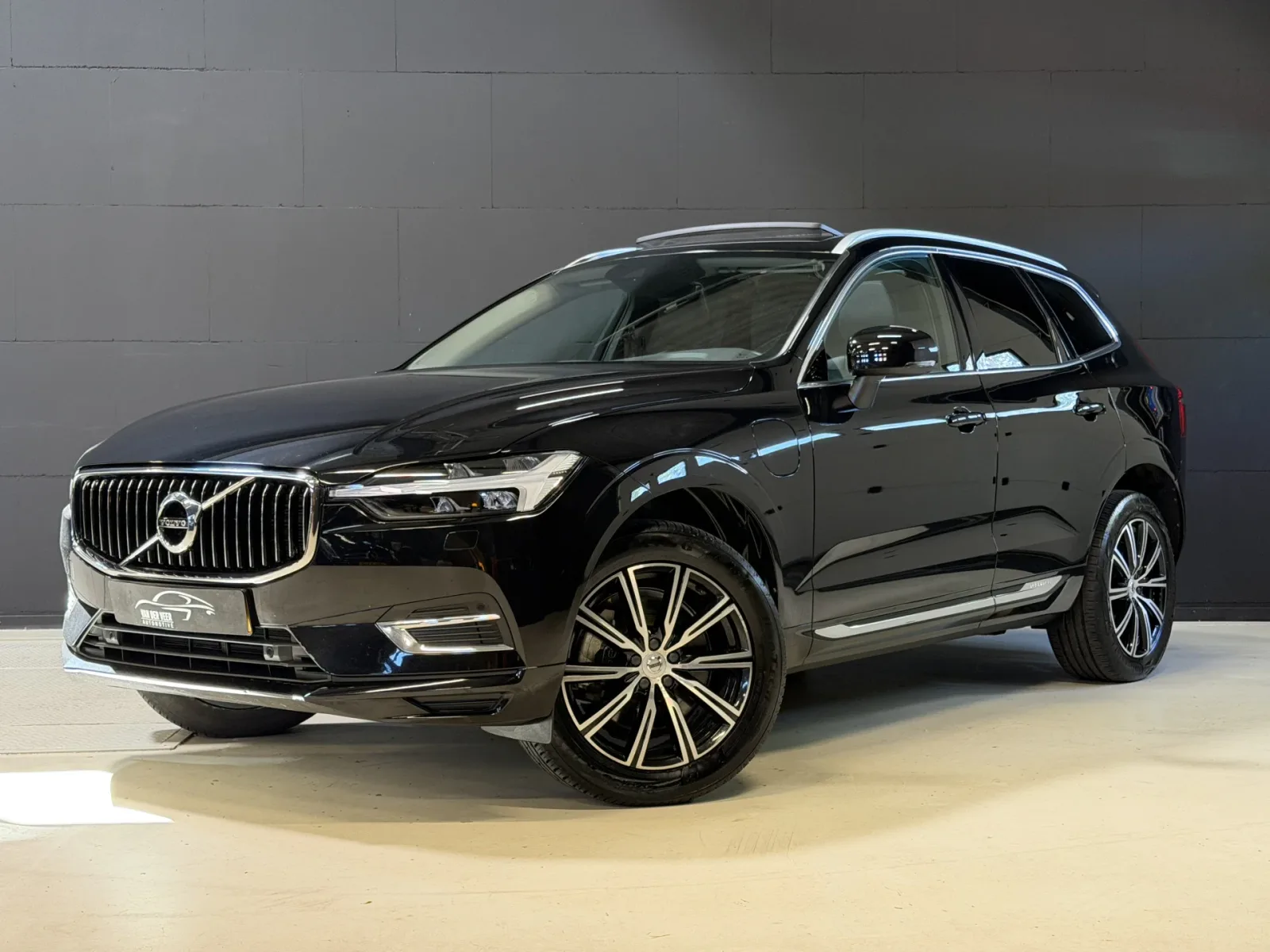 Volvo XC60 (2021) — foto 1