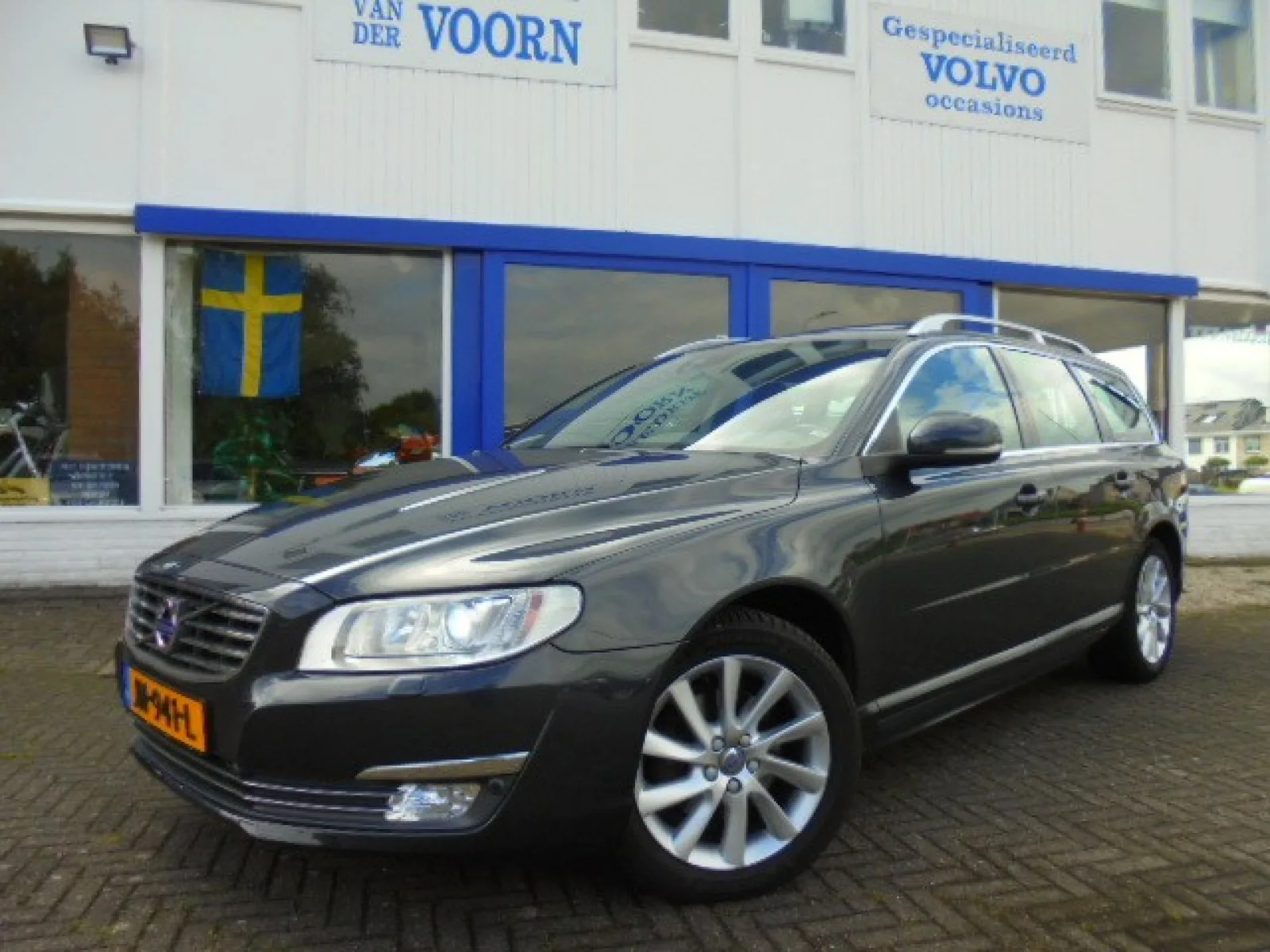 Volvo V70 (2016) — foto 1