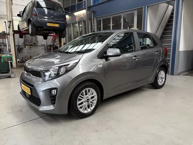 Kia Picanto (2023) — foto 1