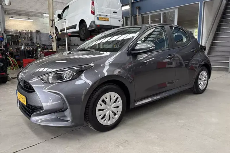 Toyota Yaris (2023)