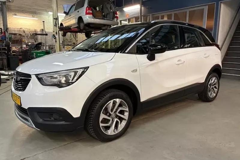 Opel Crossland (2017)