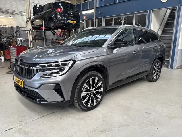 Renault Espace (2024) — foto 1