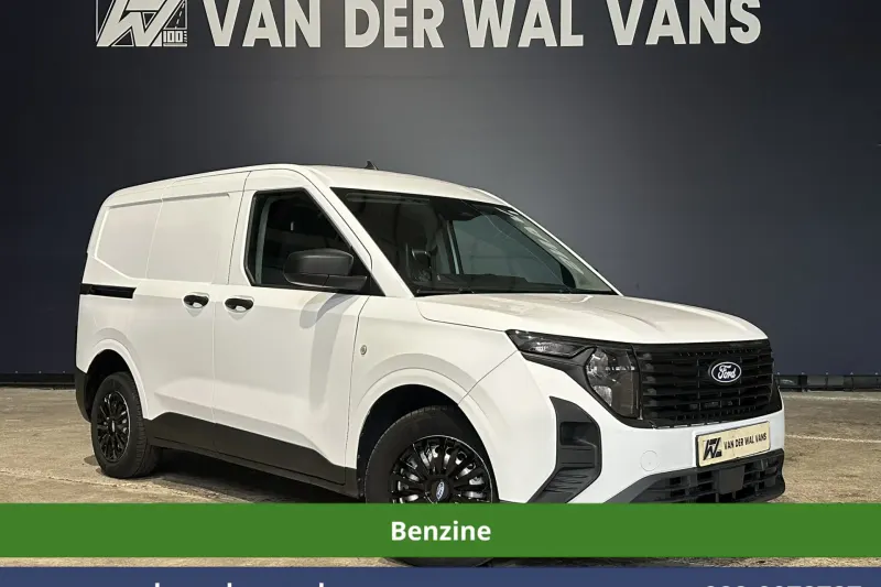 Ford Transit Courier (2024)
