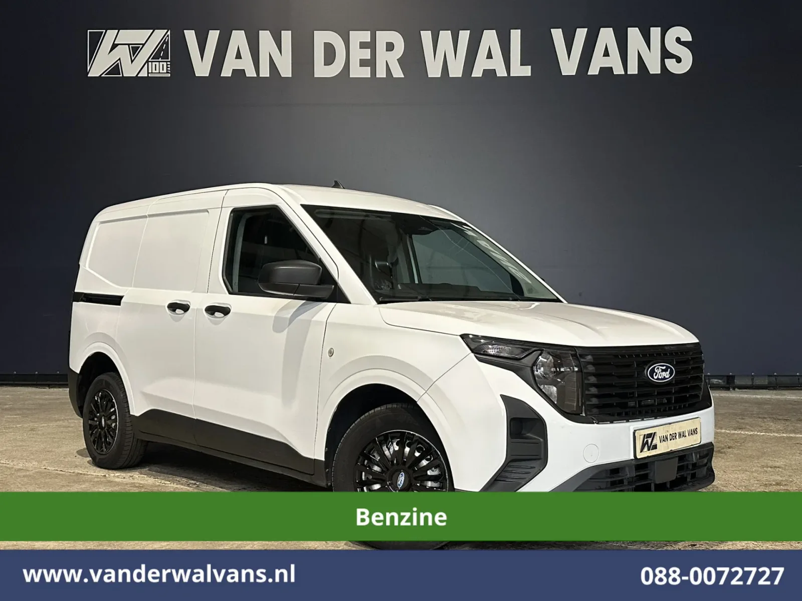 Ford Transit Courier (2024) — foto 1