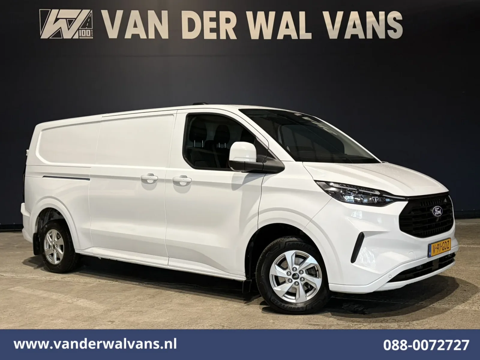 Ford Transit Custom (2024) — foto 1