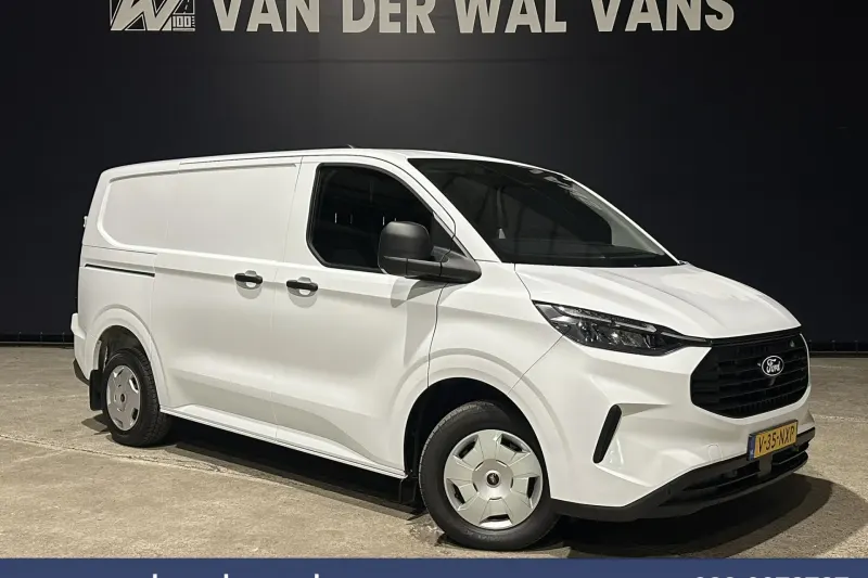 Ford Transit Custom (2024)
