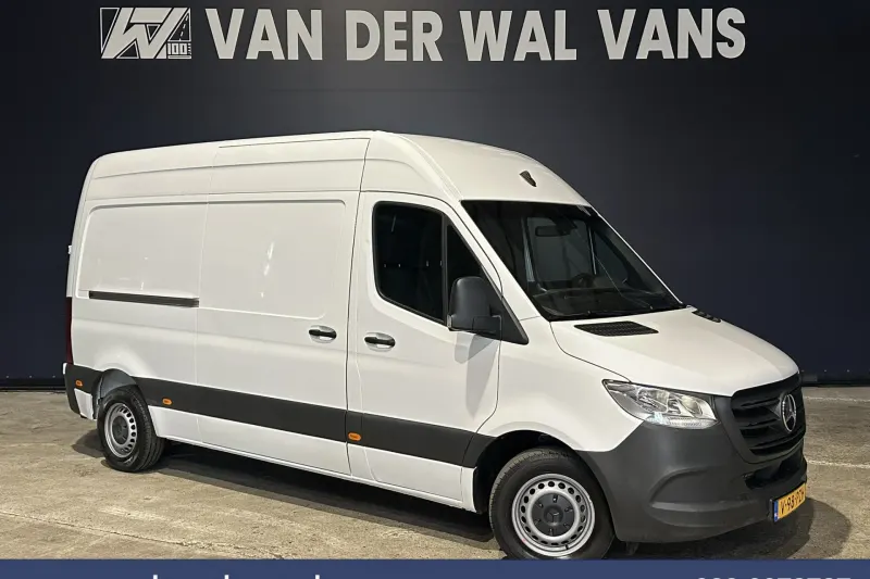 Mercedes-Benz Sprinter (2023)