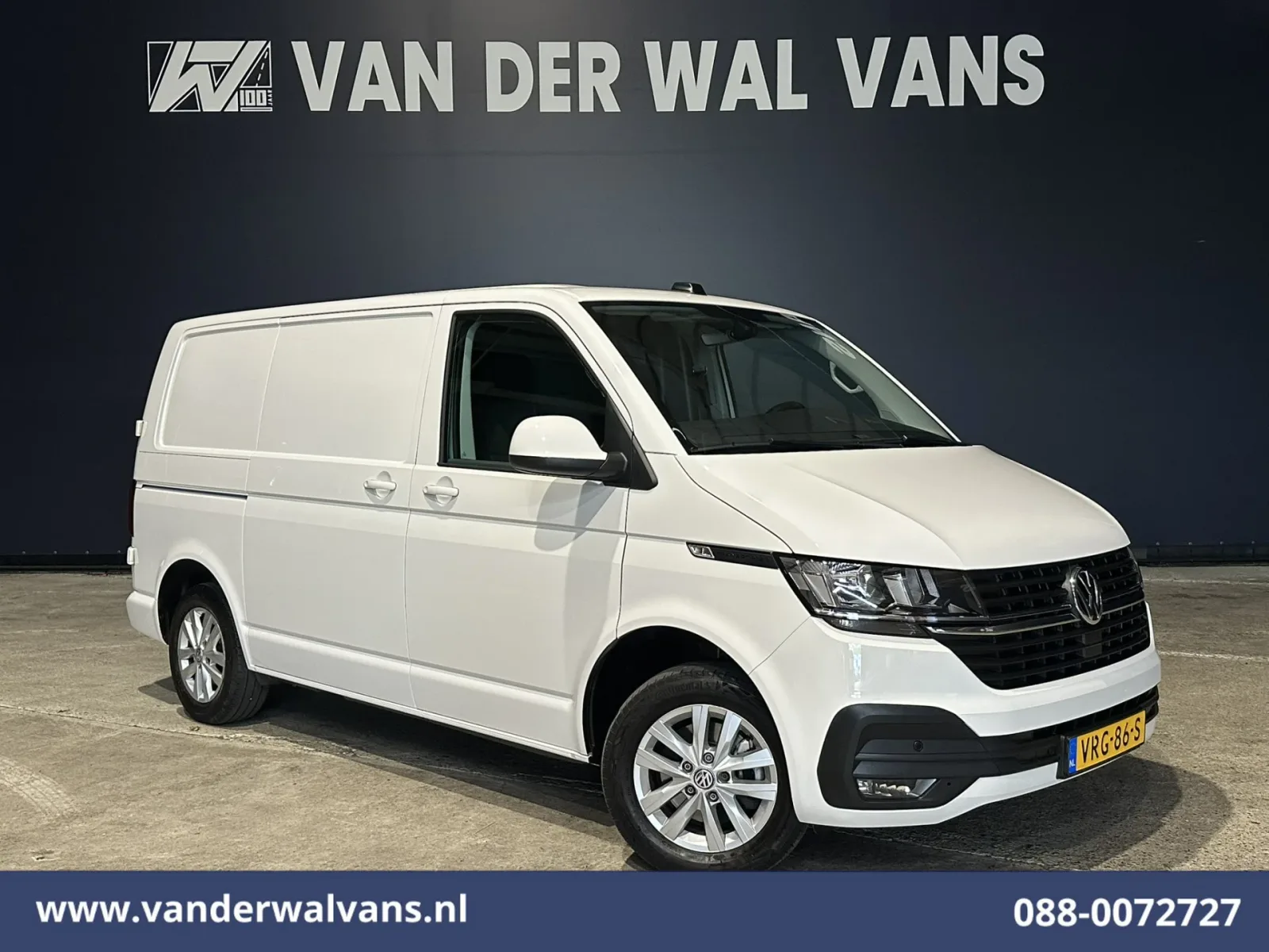 Volkswagen Transporter (2022) — foto 1