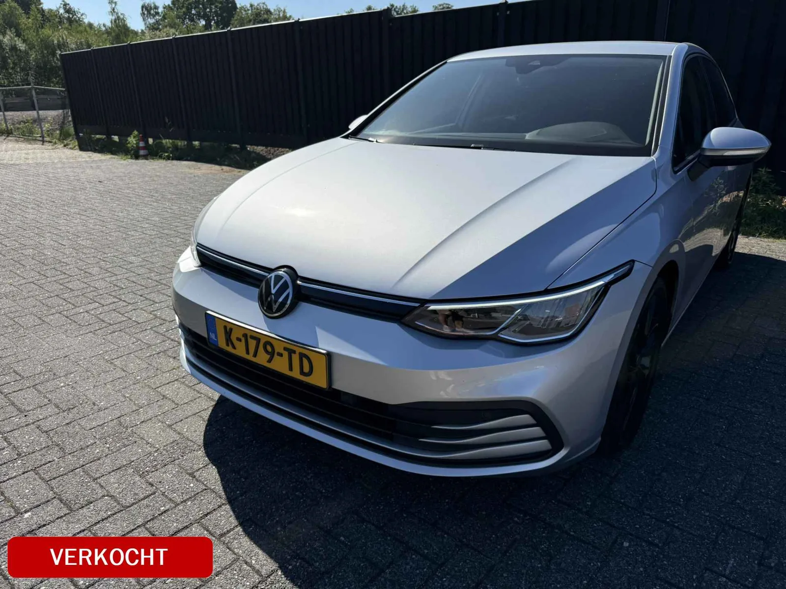 Volkswagen Golf (2021) — foto 1