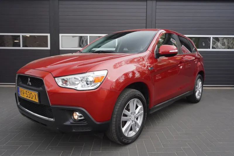 Mitsubishi ASX (2012)