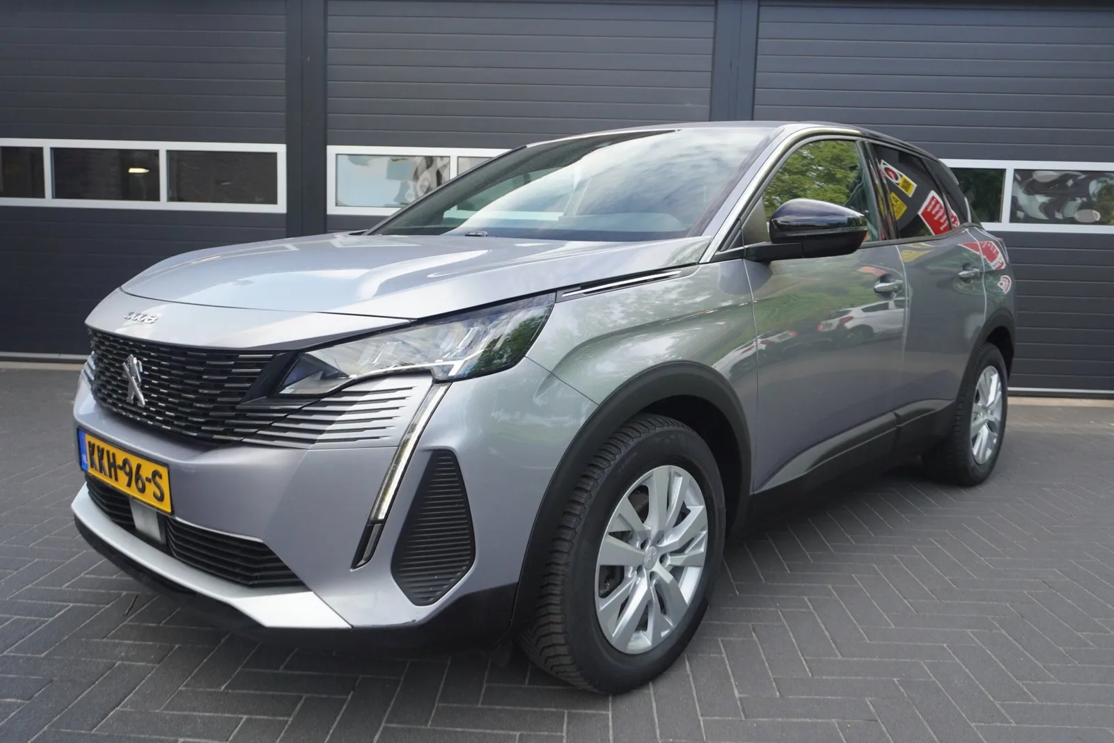 Peugeot 3008 (2023) — foto 1