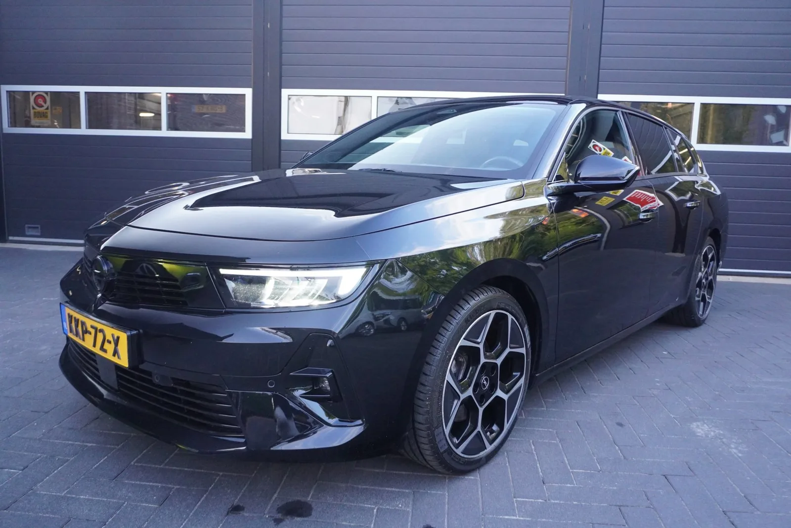 Opel Astra (2024) — foto 1
