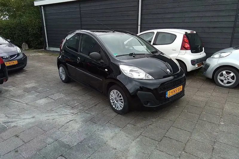 Peugeot 107 (2013)