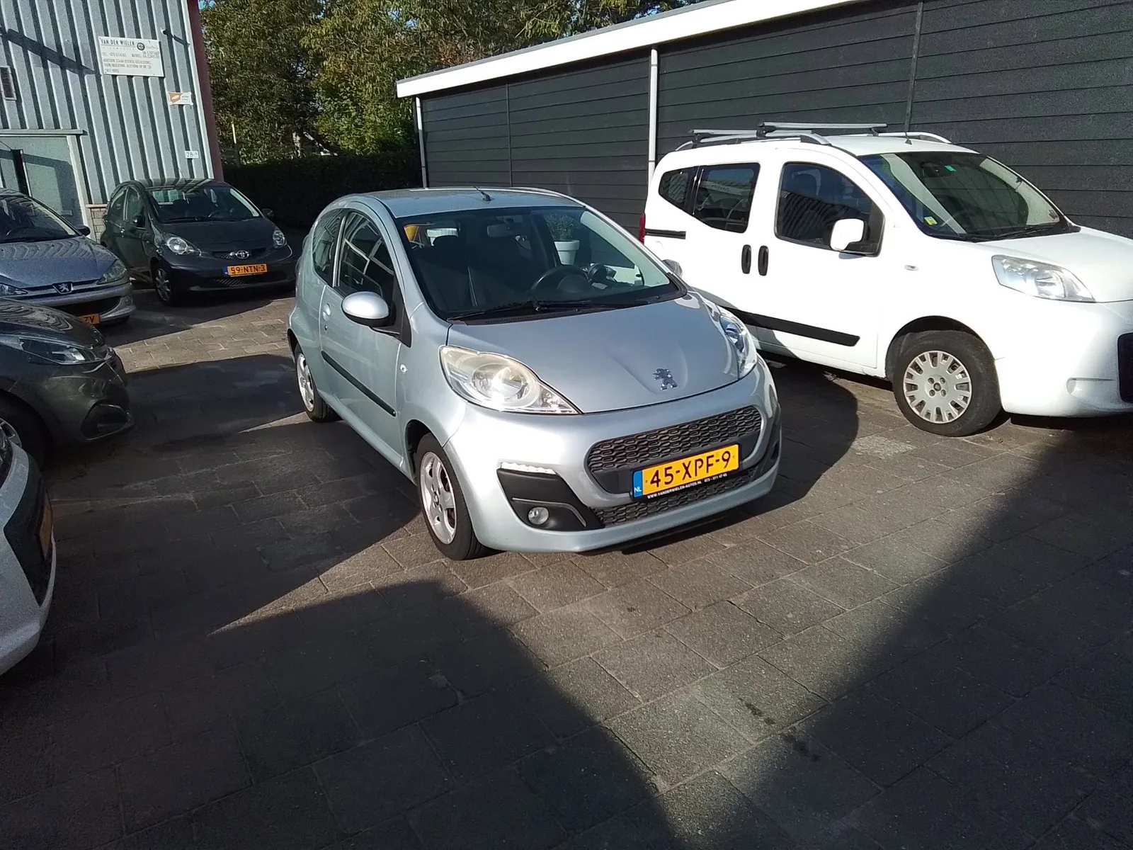Peugeot 107 (2012) — foto 1