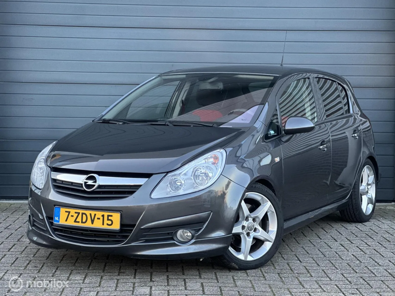 Opel Corsa (2010) — foto 1
