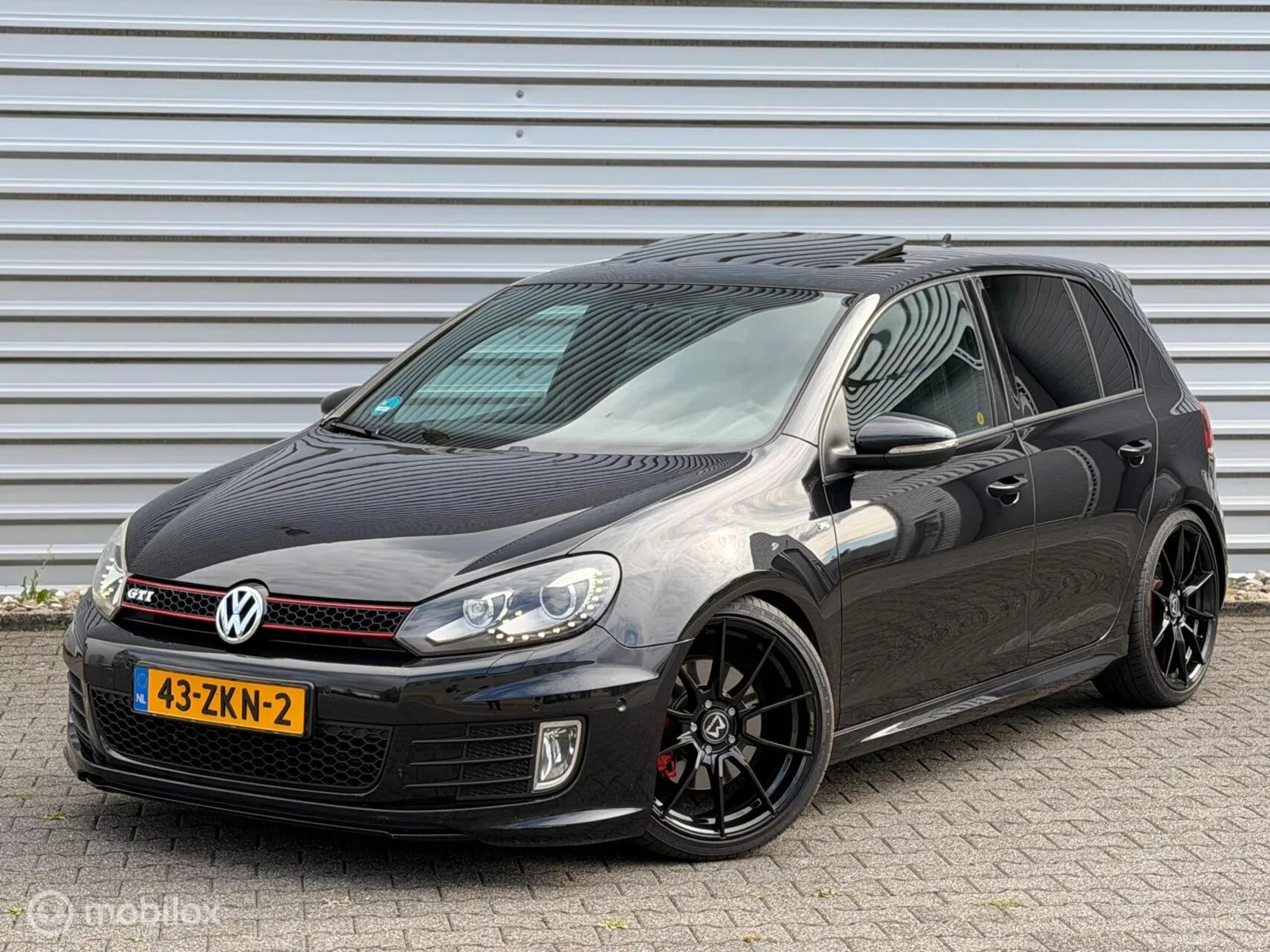 Volkswagen Golf (2011) — foto 1