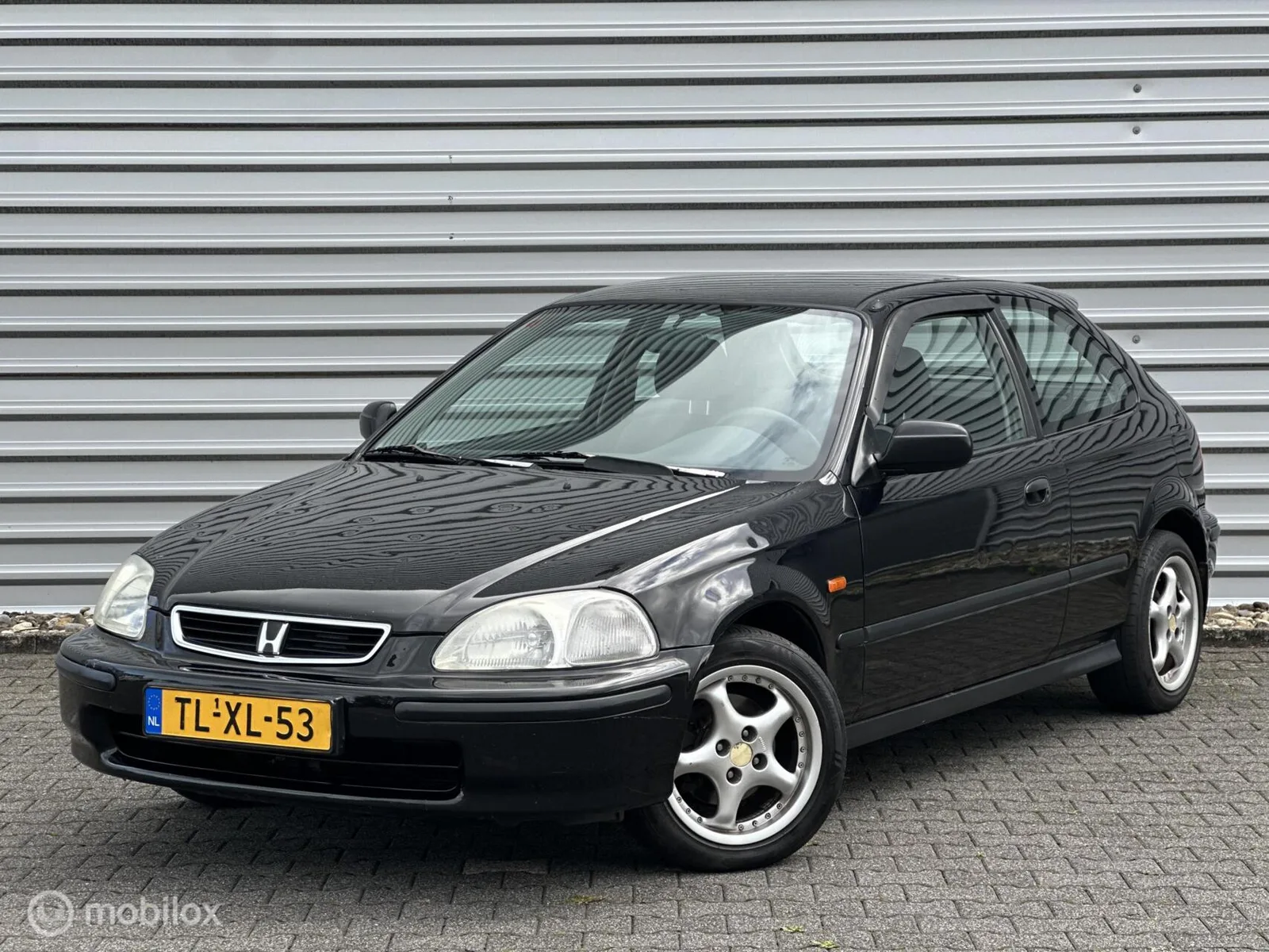 Honda Civic (1998) — foto 1