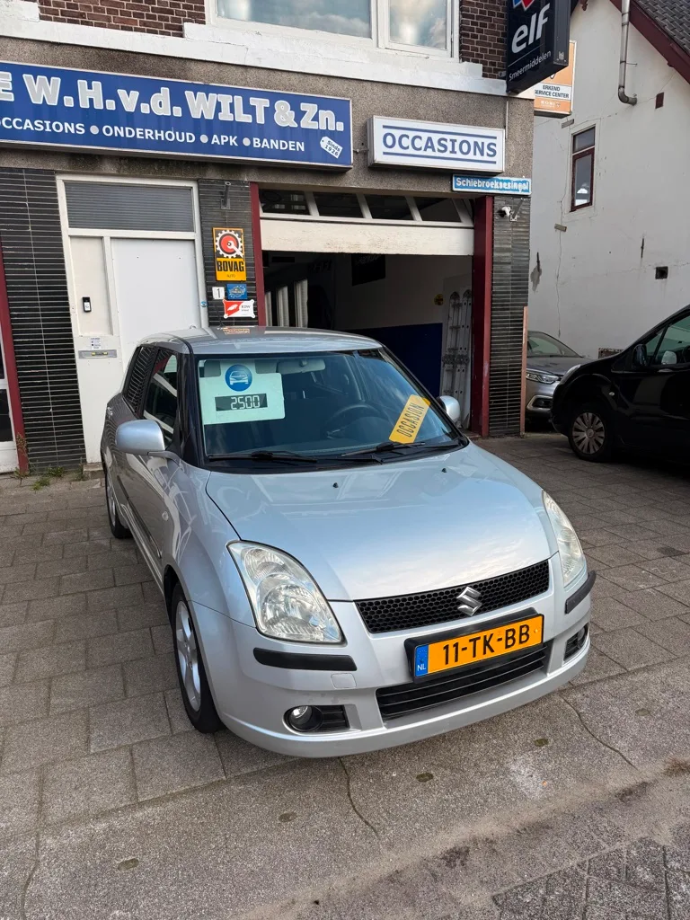 Suzuki Swift (2006) — foto 1