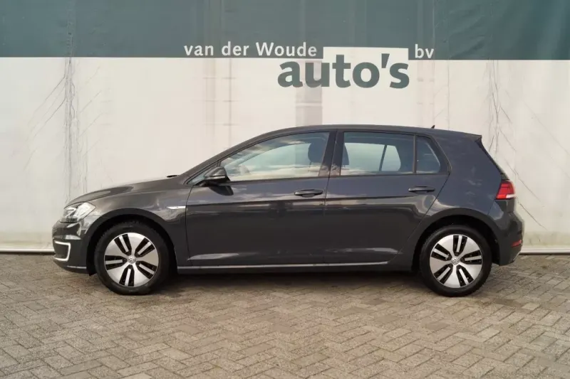 Volkswagen e-Golf (2018)