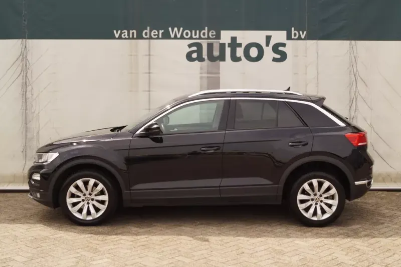 Volkswagen T-Roc (2021)